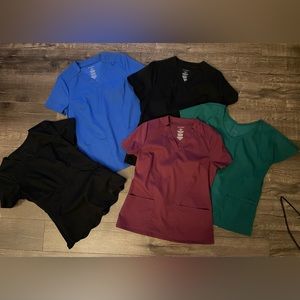 Small jaanuu scrub top lot